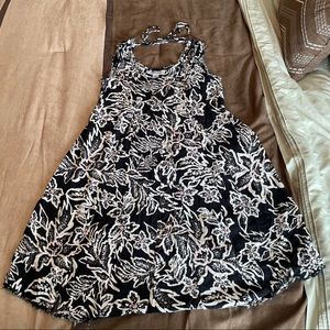 MATERNITY* a flow dress shirt size S